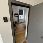 15 New Airport * Вильнюс